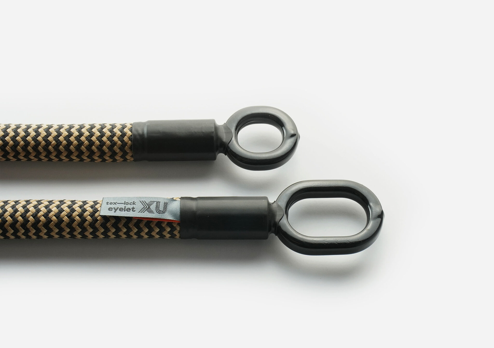 tex–lock eyelet in wild hemp mit kleiner runder und großer ovaler, vollständig gummierter Metallöse